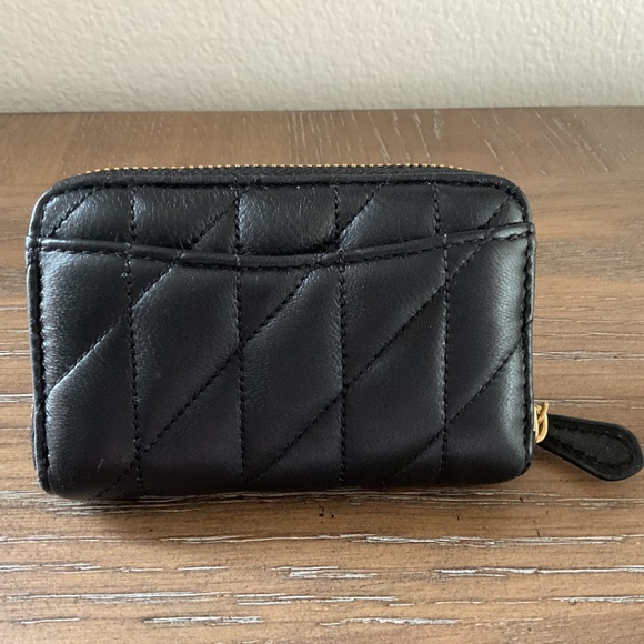 Essential Small Zip Around Card Case With Pillow Quilting - Smooth Leather/Brass - Picture 2 of 6